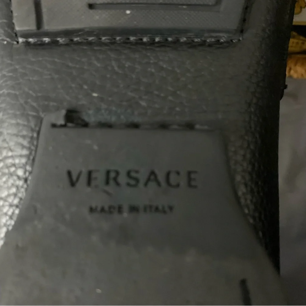 Versace Pebble Leather Drivers - Picture 7 of 10